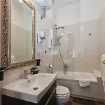 Hotel Romano 2*