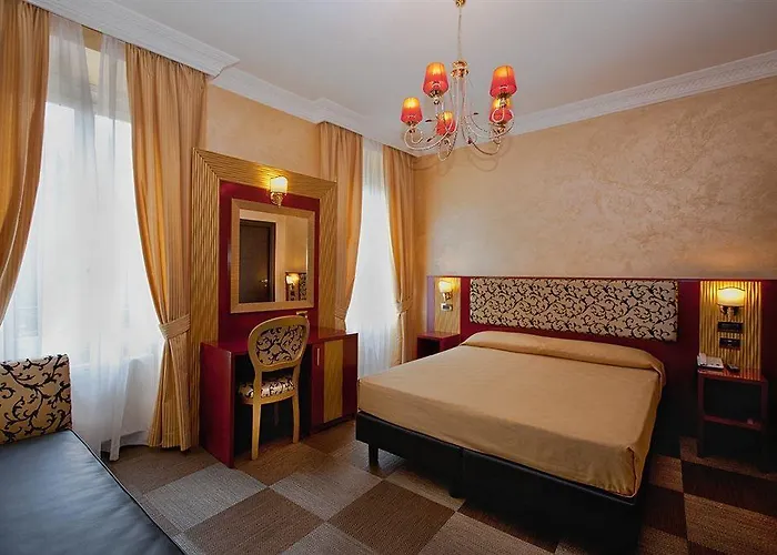 מלון Hotel Romano 2*