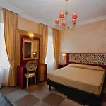 Отель Hotel Romano 2*