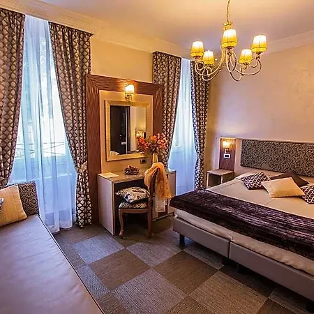 Hotel Romano Hotel Rzym