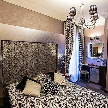 Hotel Romano 2*