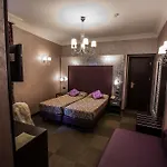 Hotel Romano 2*