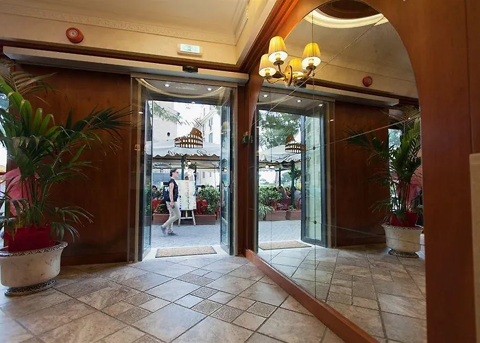 Szálloda Hotel Romano Róma